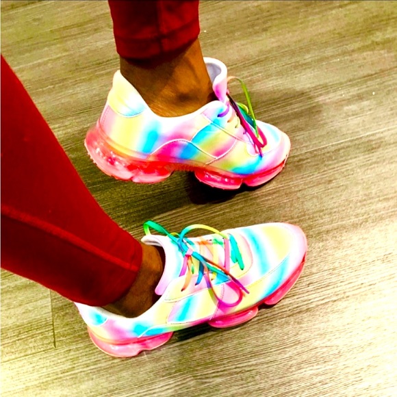 Tie Dye Trainers - Picture 2 of 3